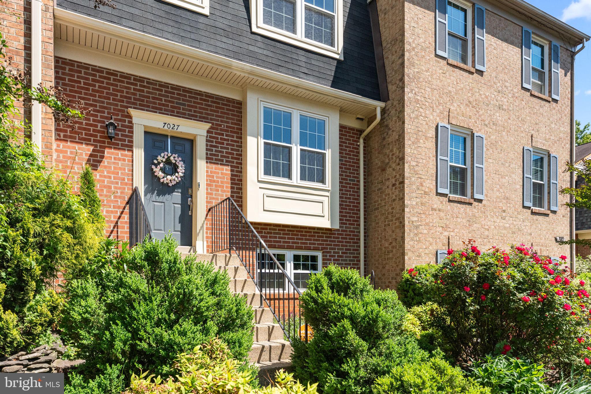 7027 SOLOMON SEAL COURT