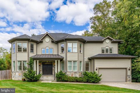 829 GOLDEN ARROW STREET GREAT FALLS VA 22066