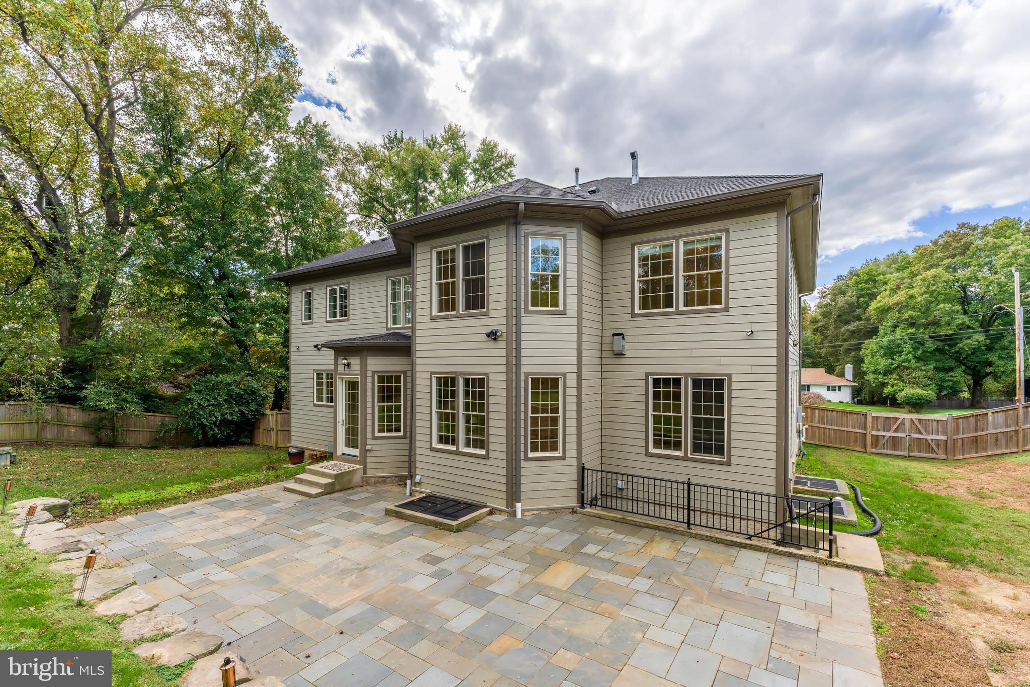 OLIVER ESTATES - Residential