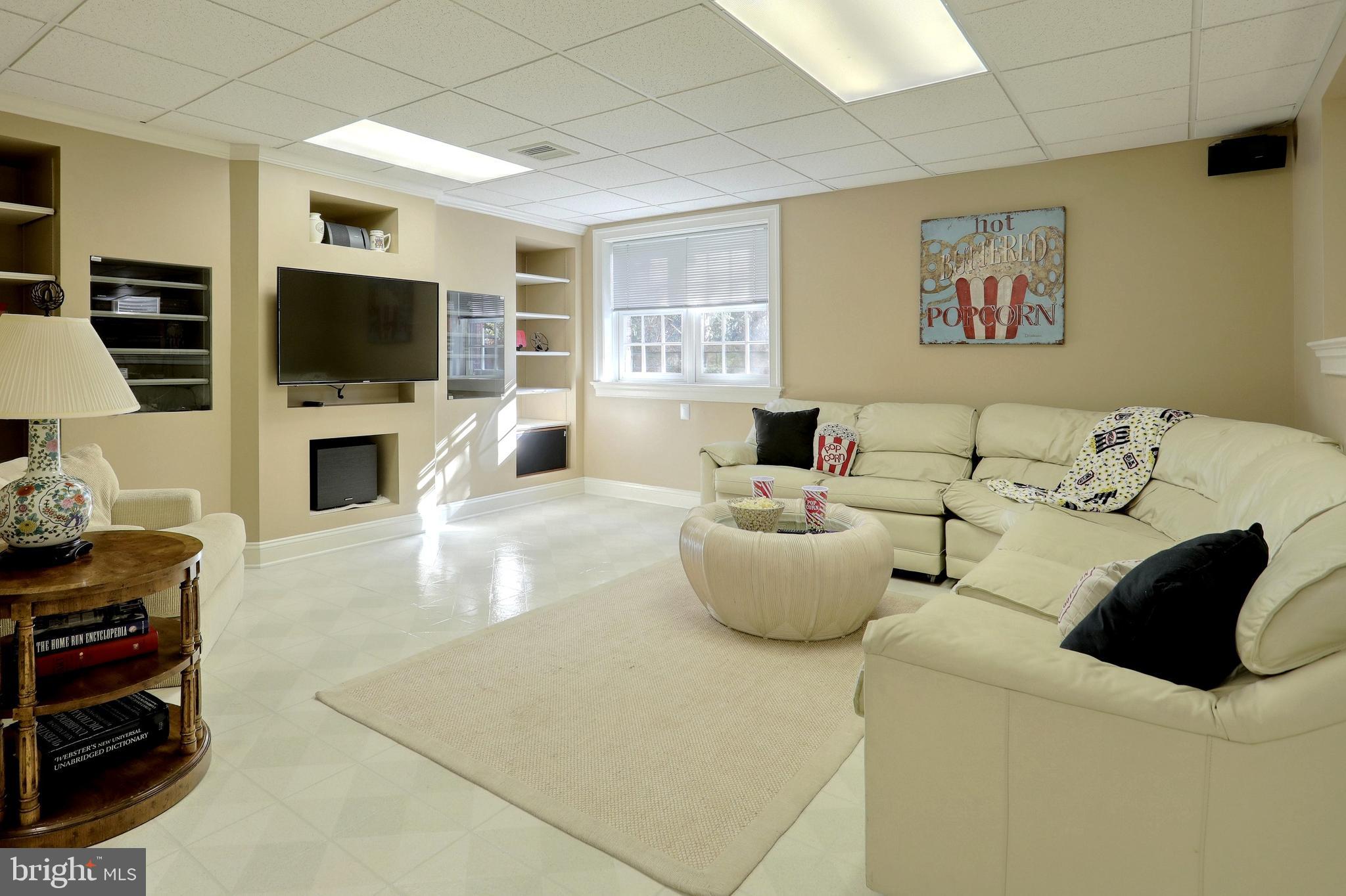 WYNDHAM HILLS - Residential