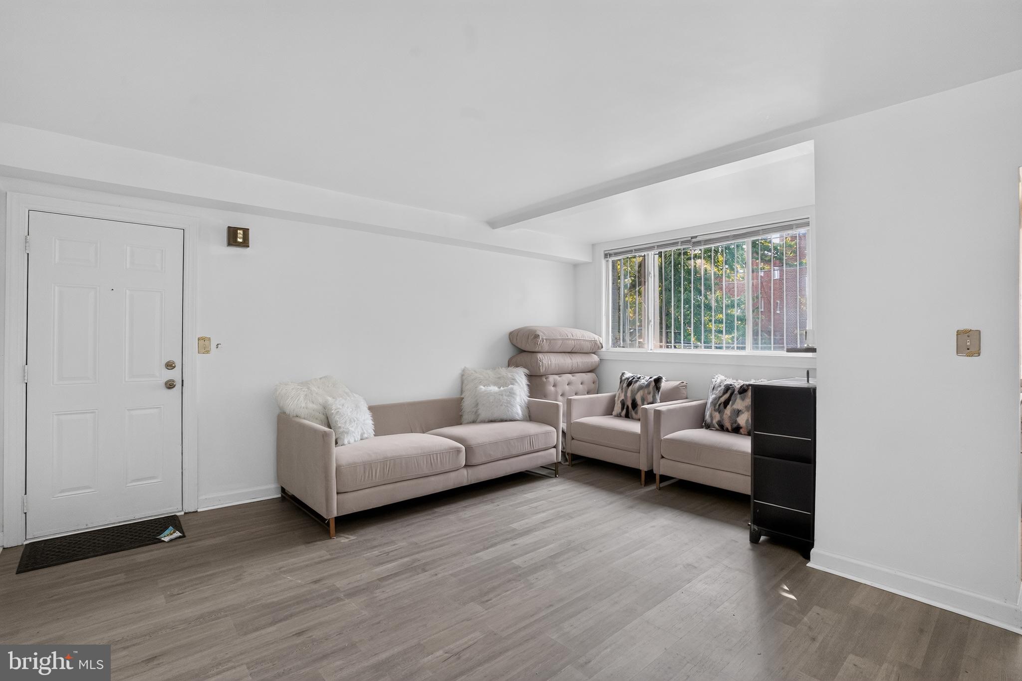 750 BARNABY STREET SE T3