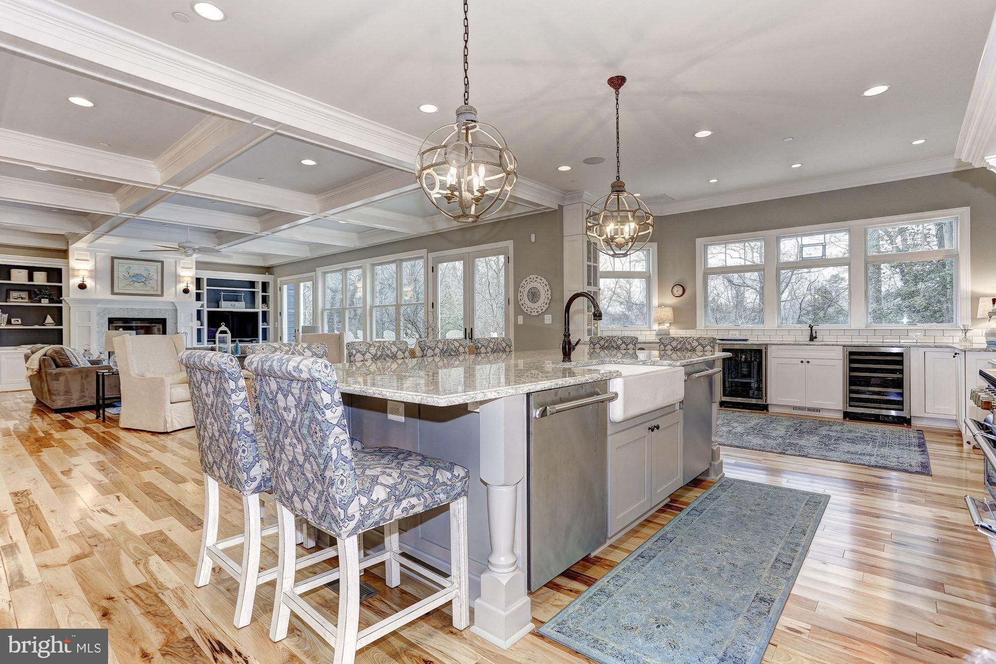 ANNAPOLIS ROADS - Residential