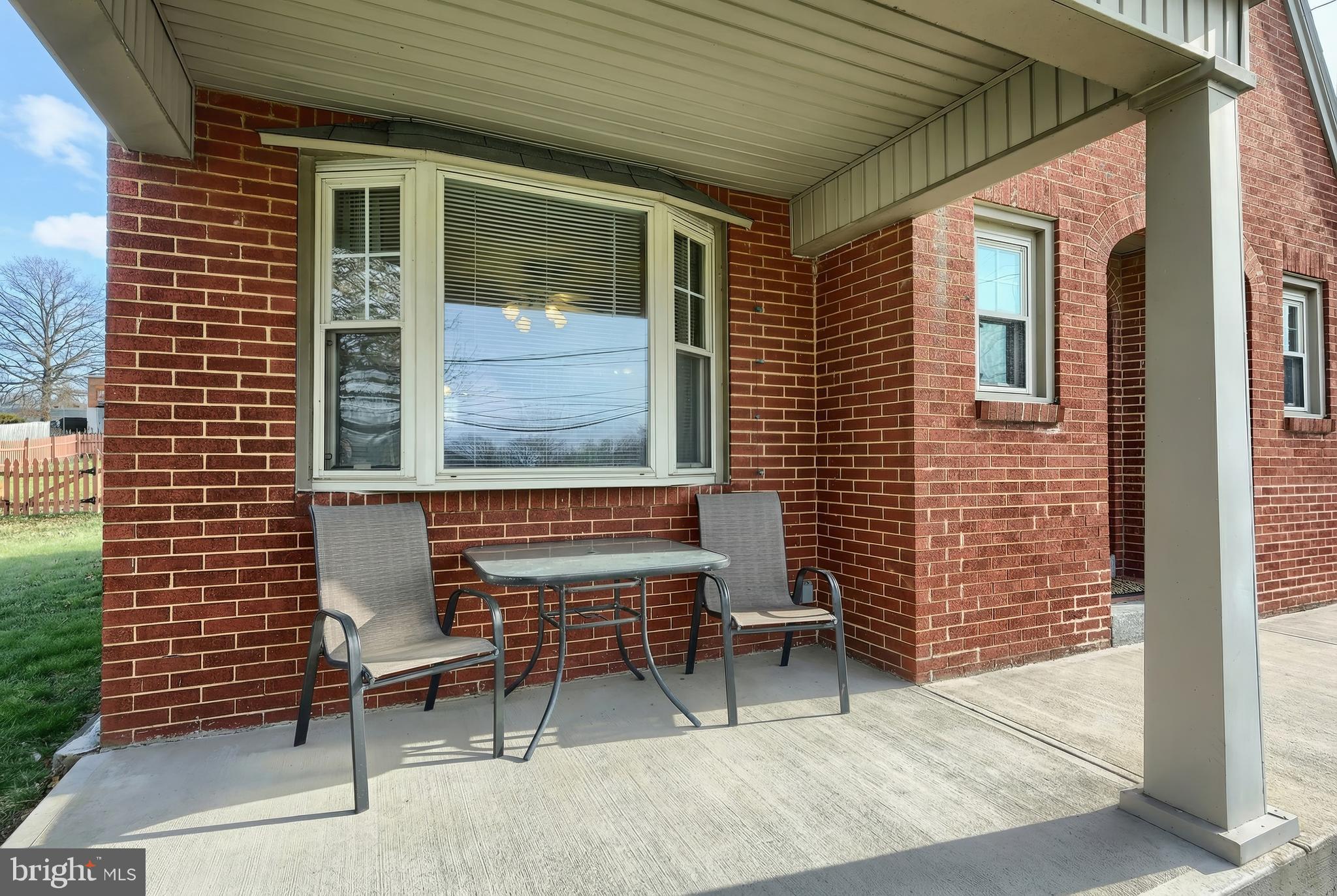 3069 N GEORGE STREET