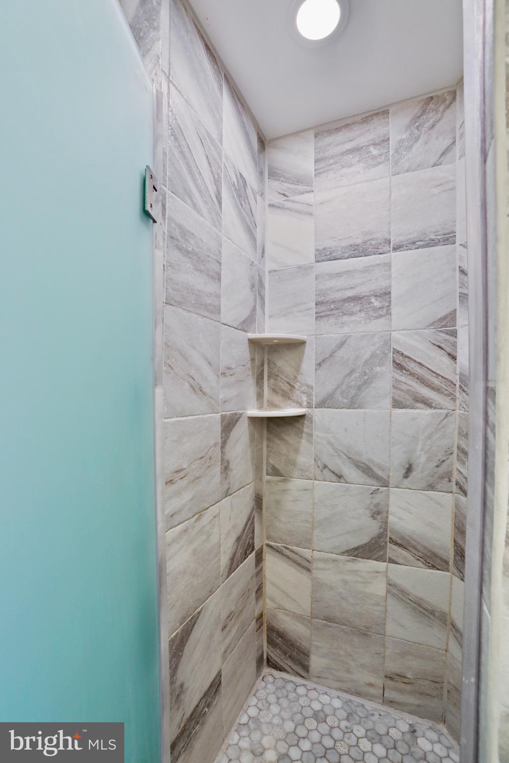 ORCHARD HILL - Residential