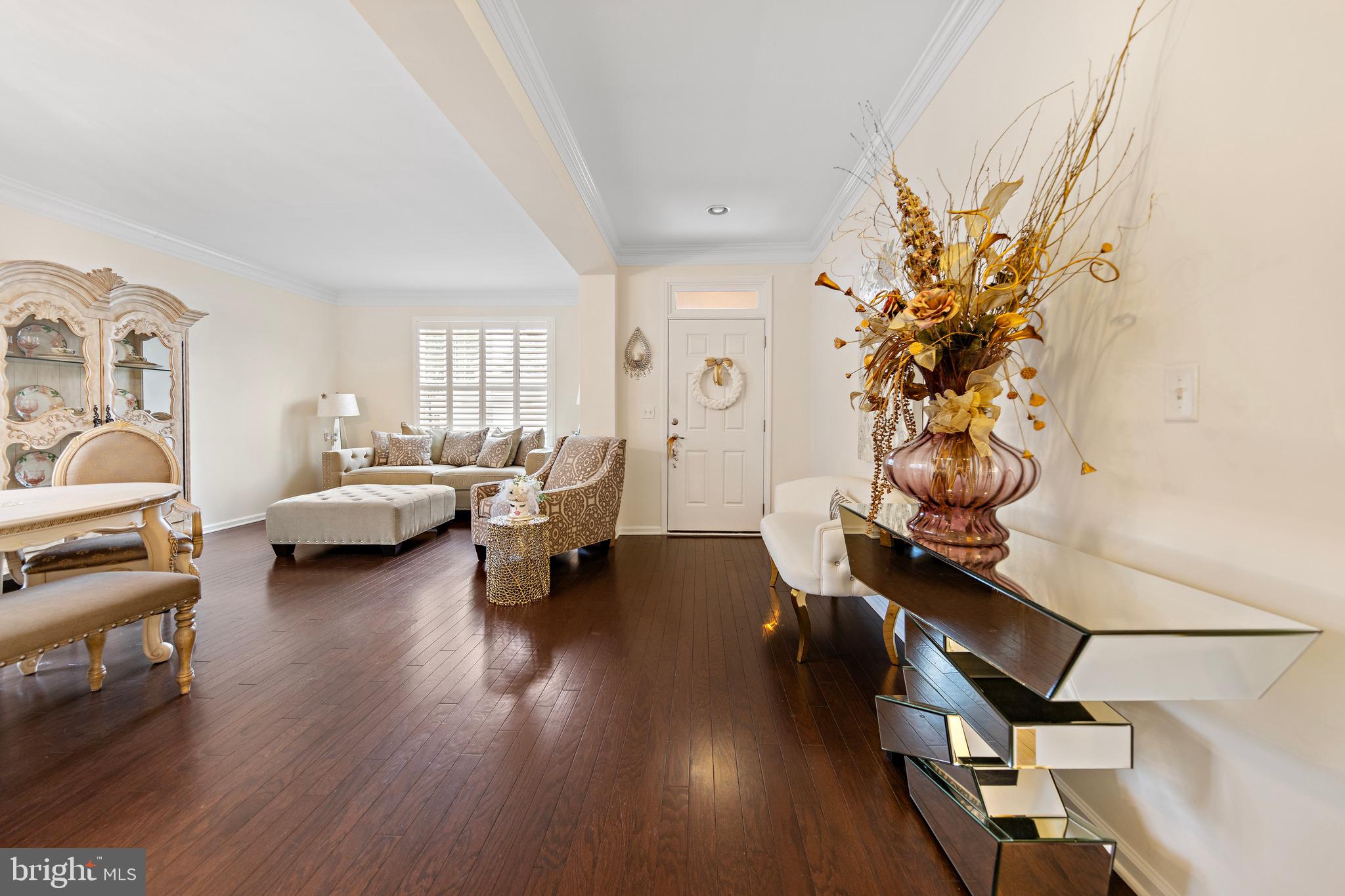 27 GIMBALL ROAD