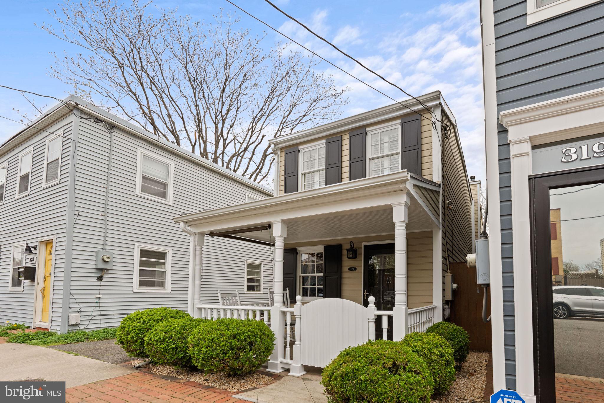 PARKER GRAY - Residential