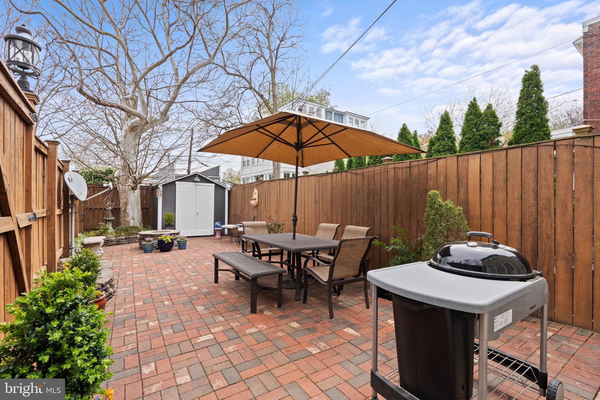 PARKER GRAY - Residential