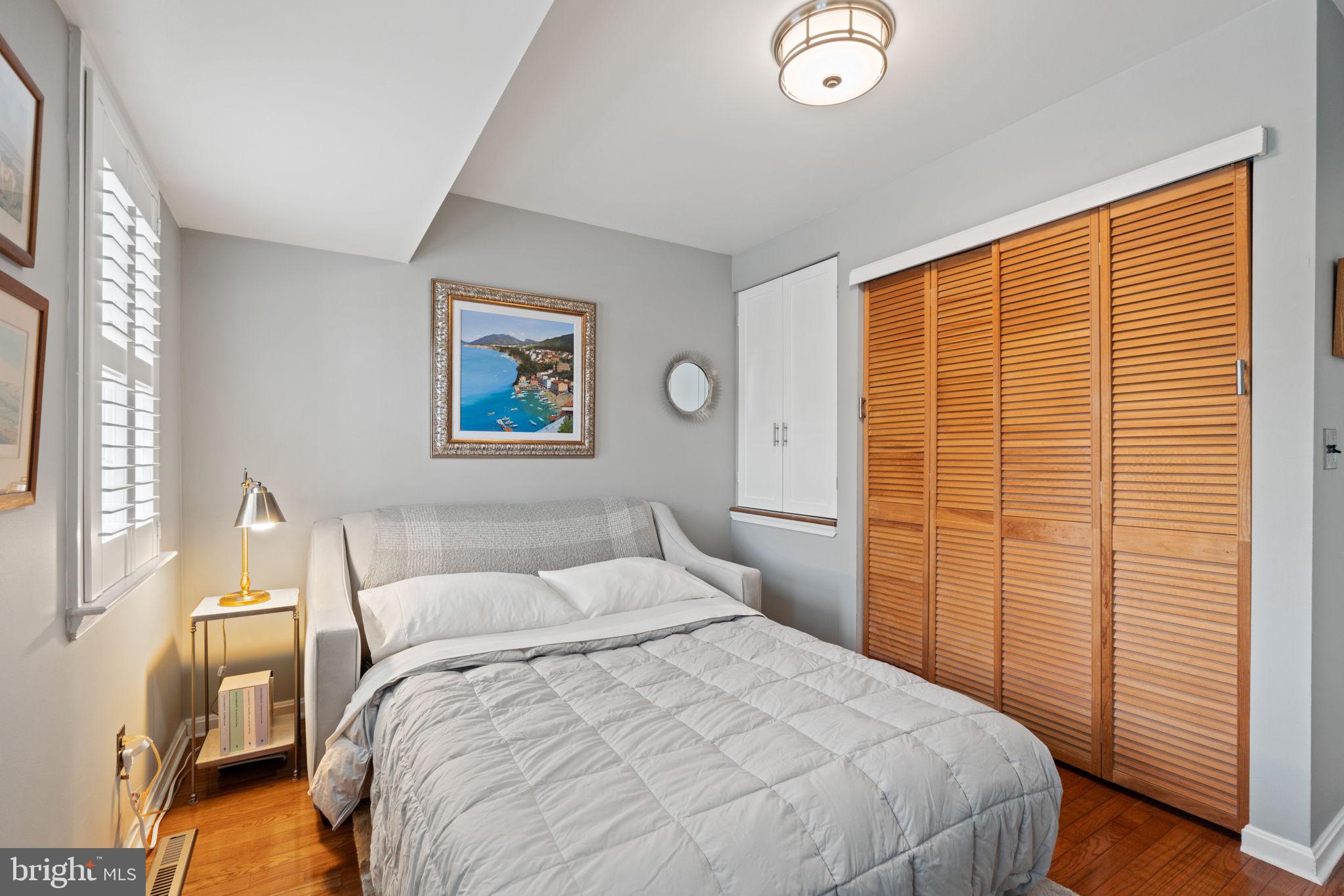 PARKER GRAY - Residential