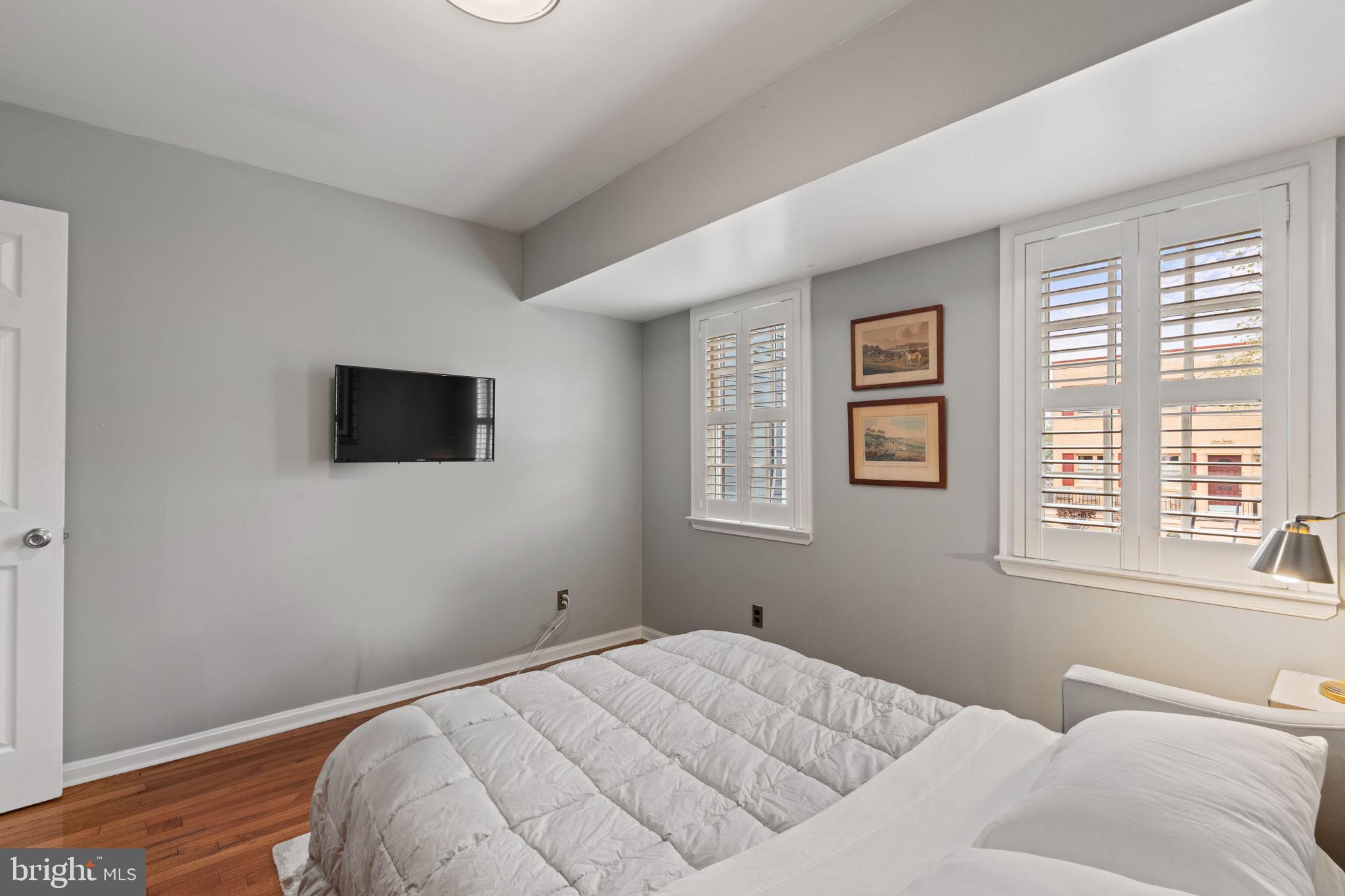 PARKER GRAY - Residential