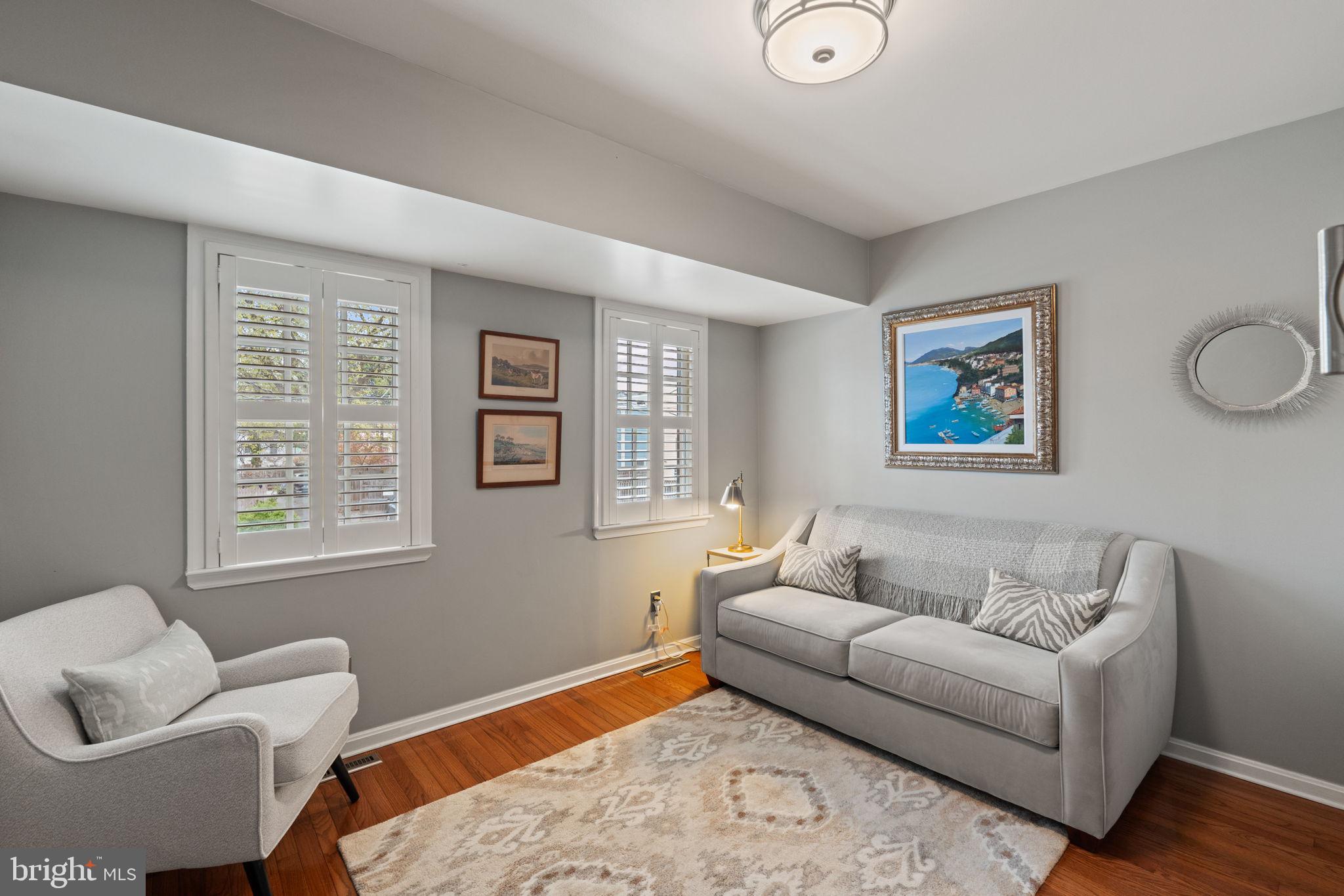 PARKER GRAY - Residential