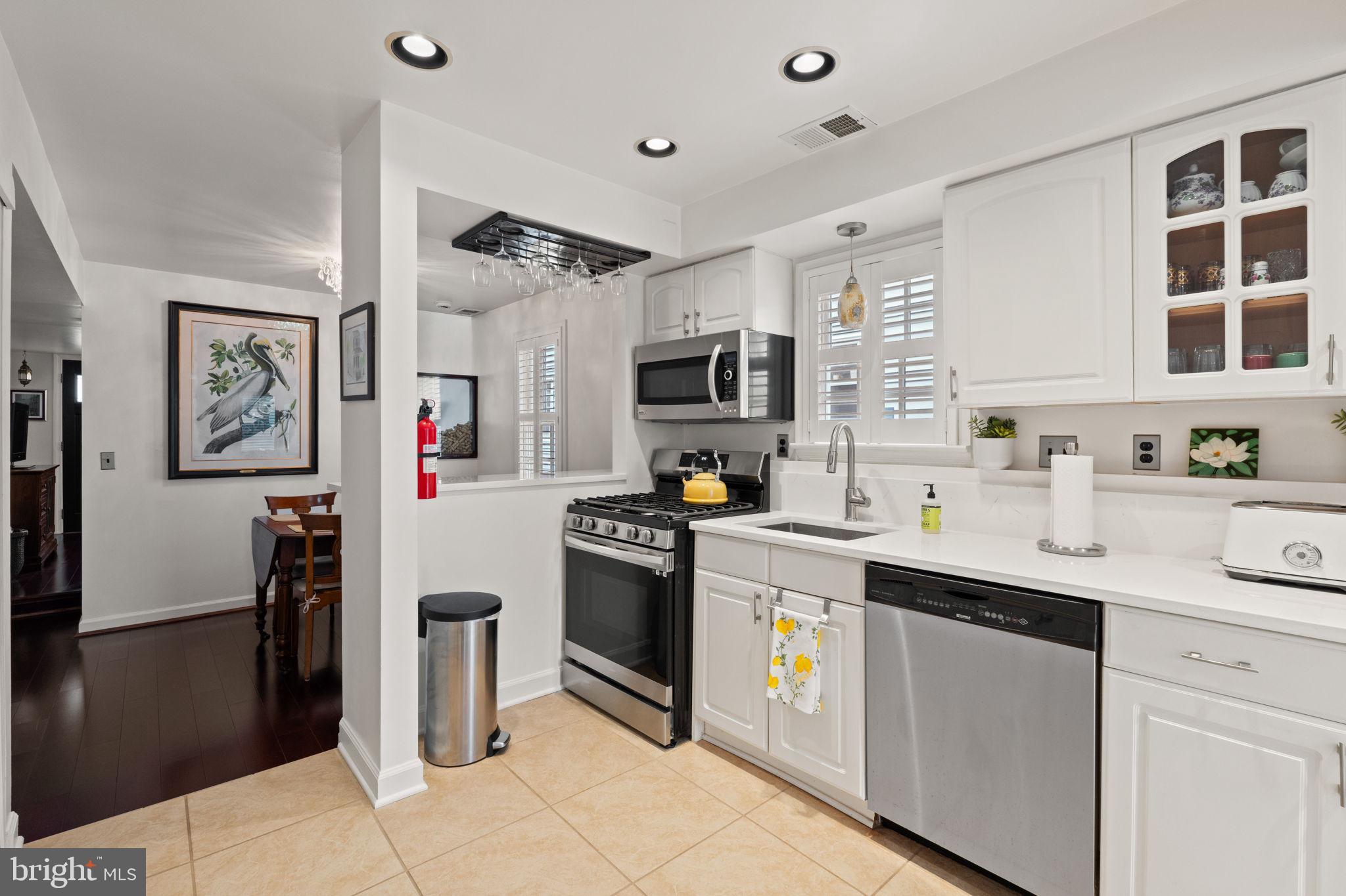 PARKER GRAY - Residential