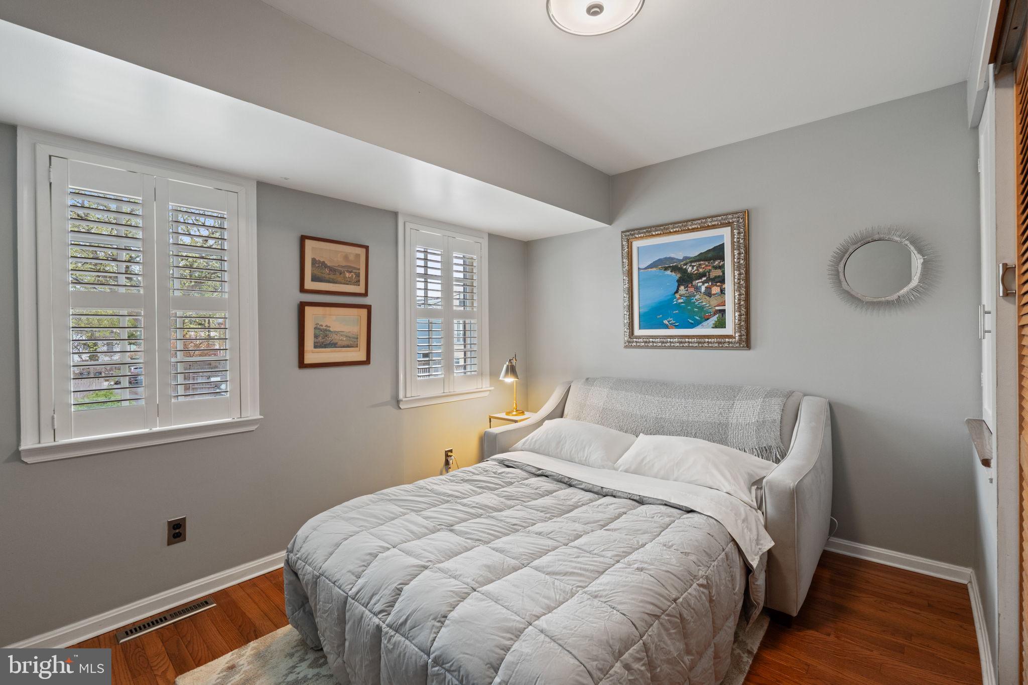 PARKER GRAY - Residential