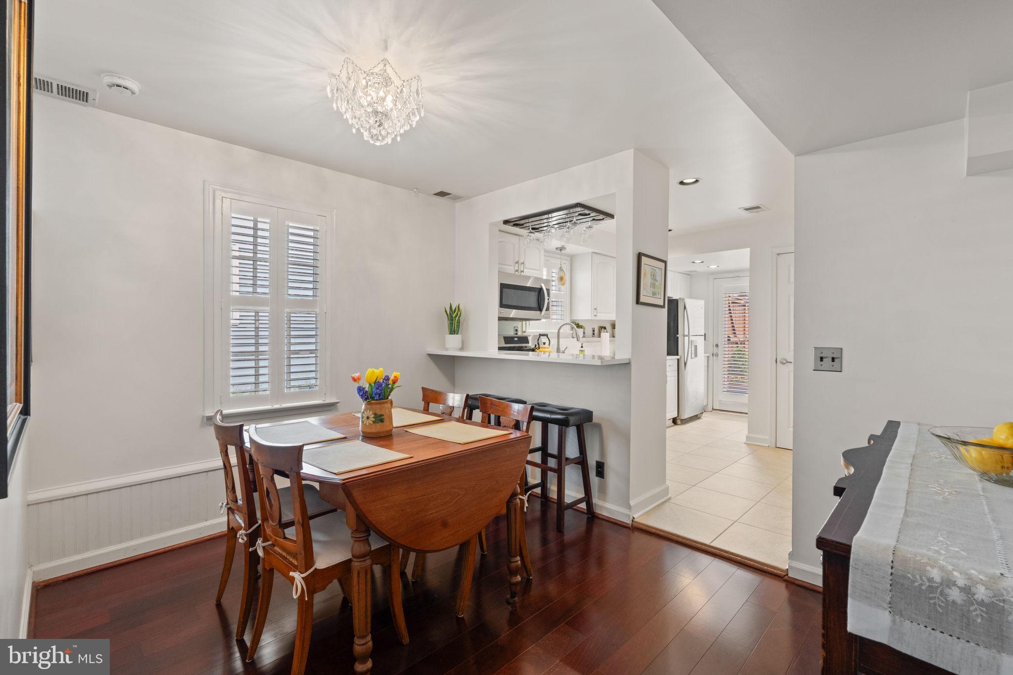 PARKER GRAY - Residential