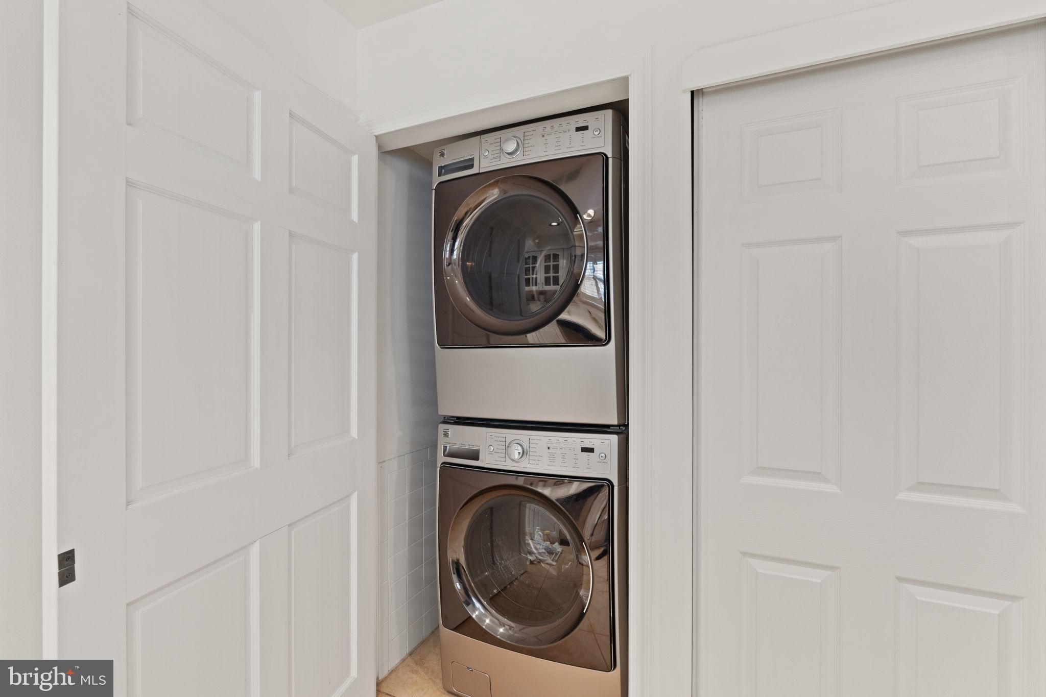 PARKER GRAY - Residential