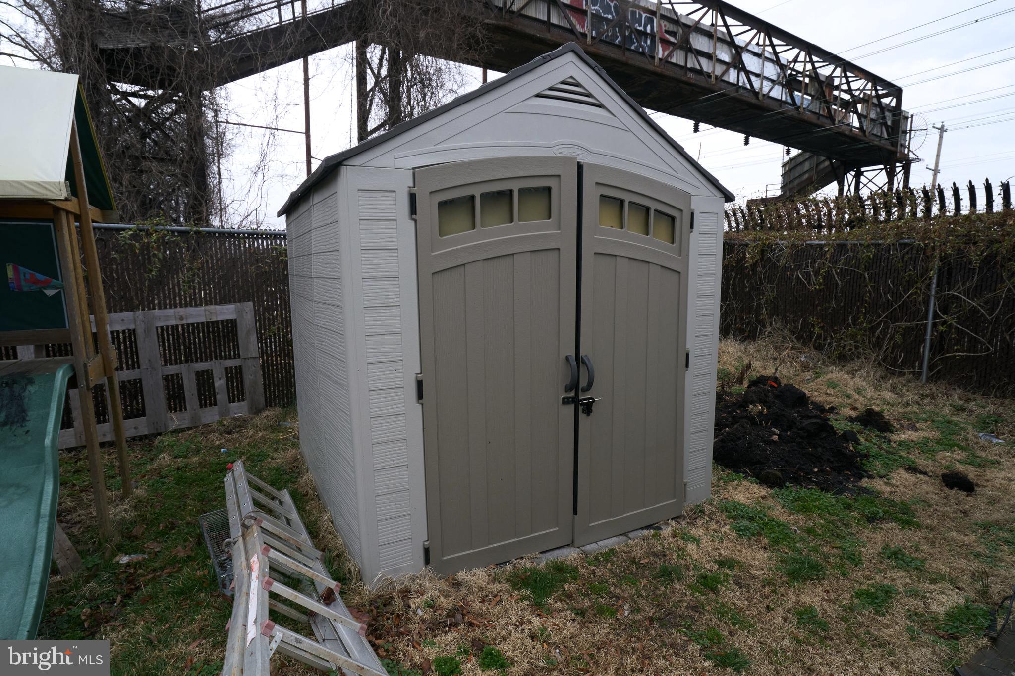 CROYDON - Residential