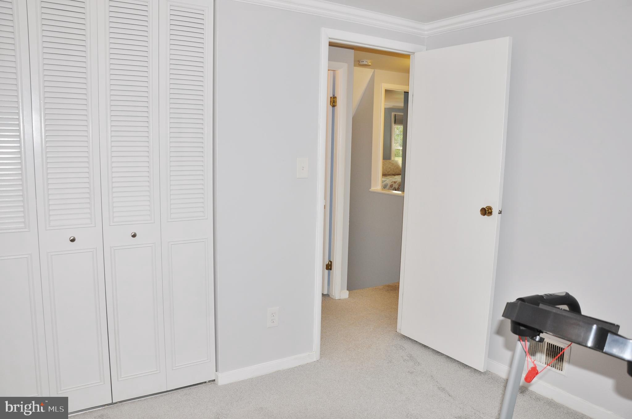 CAMELOT - Residential