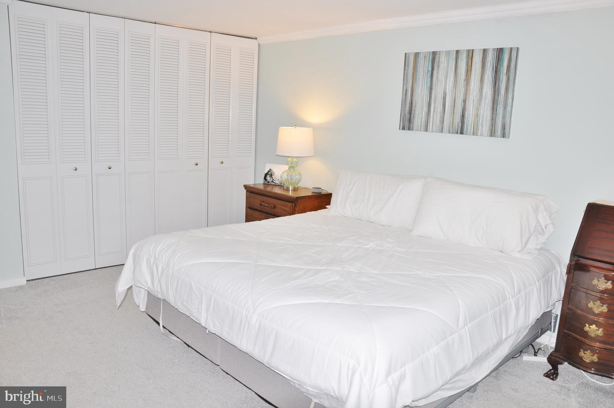 CAMELOT - Residential