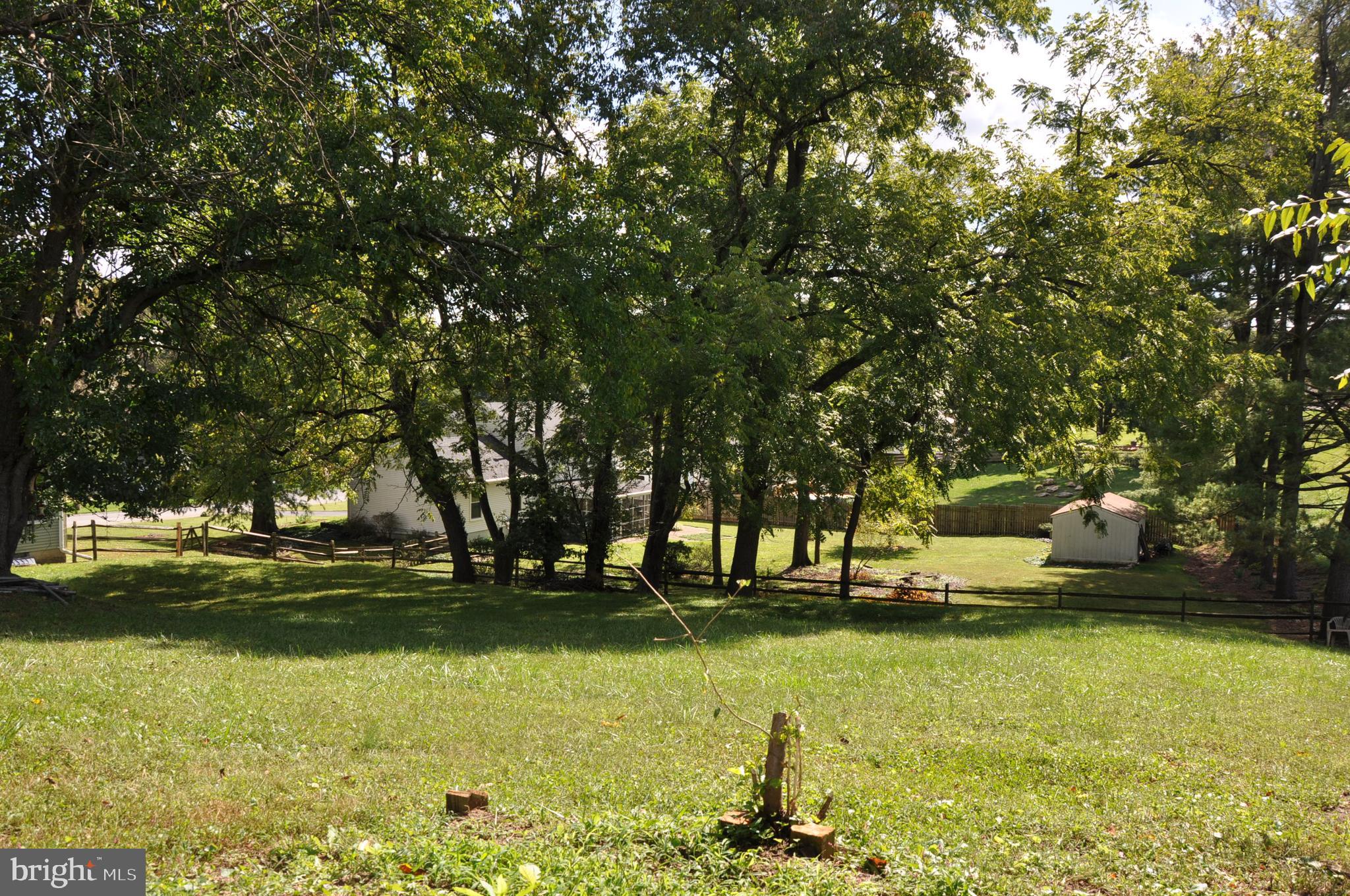 CAMELOT - Residential