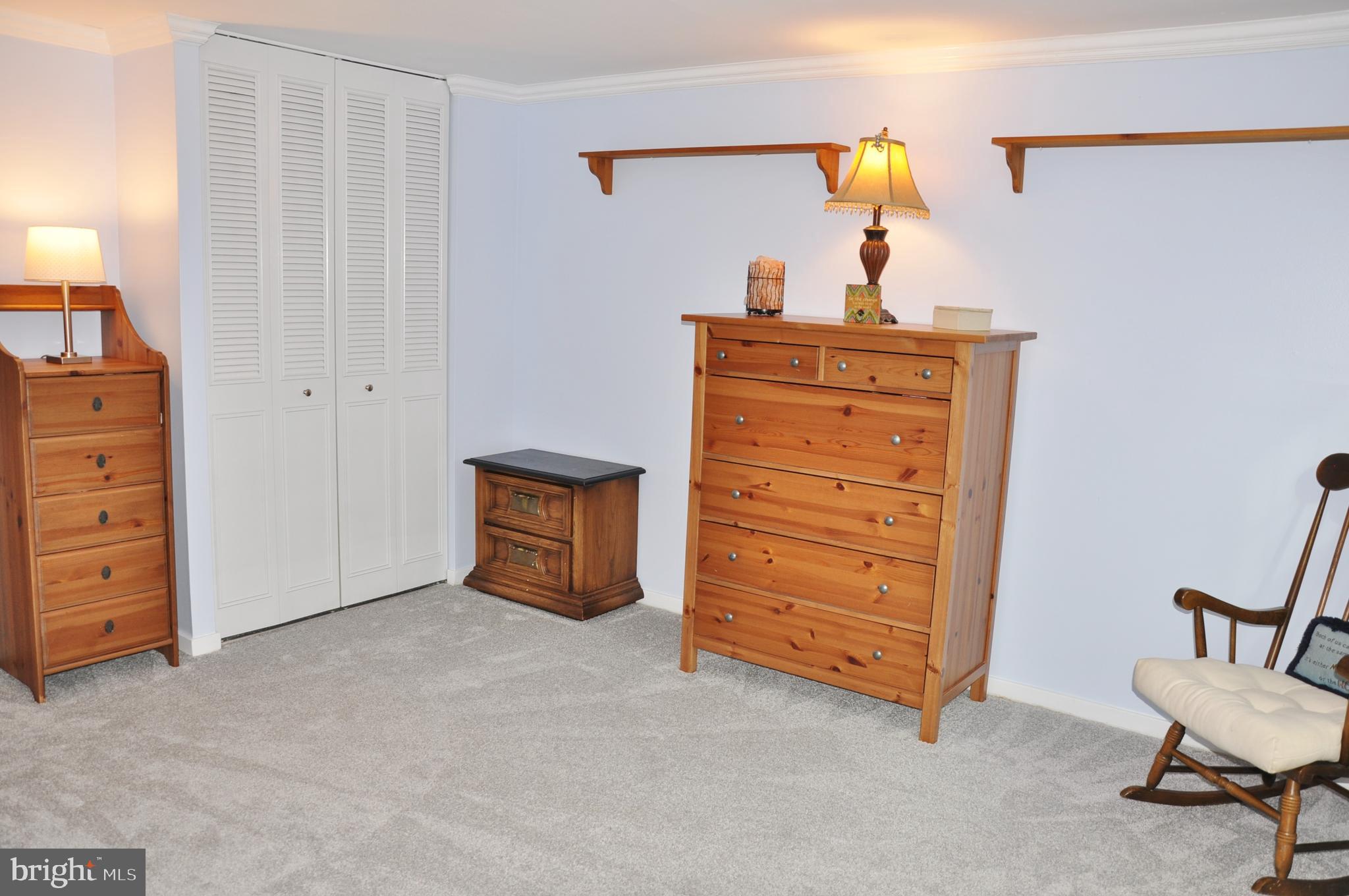 CAMELOT - Residential