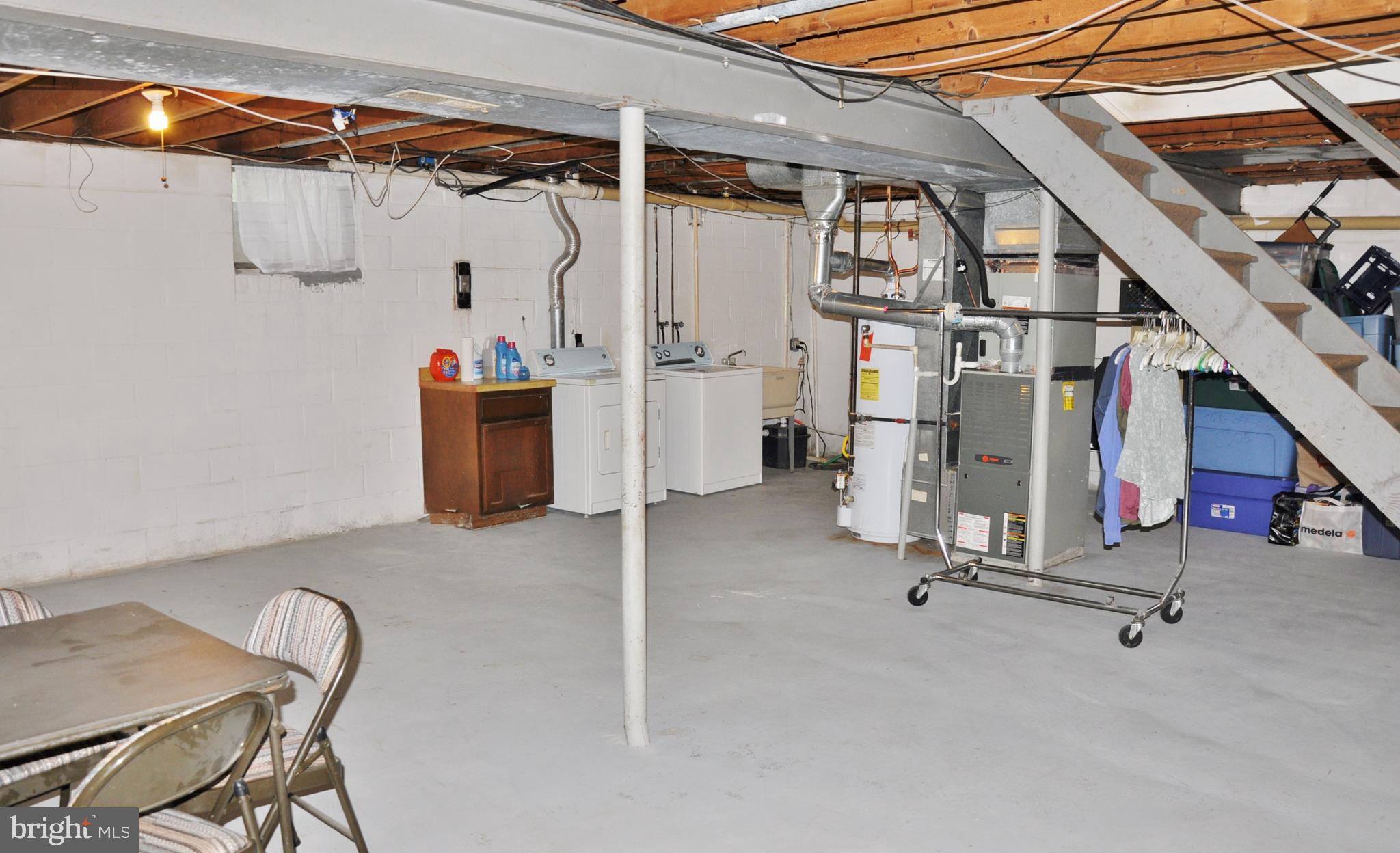 CAMELOT - Residential