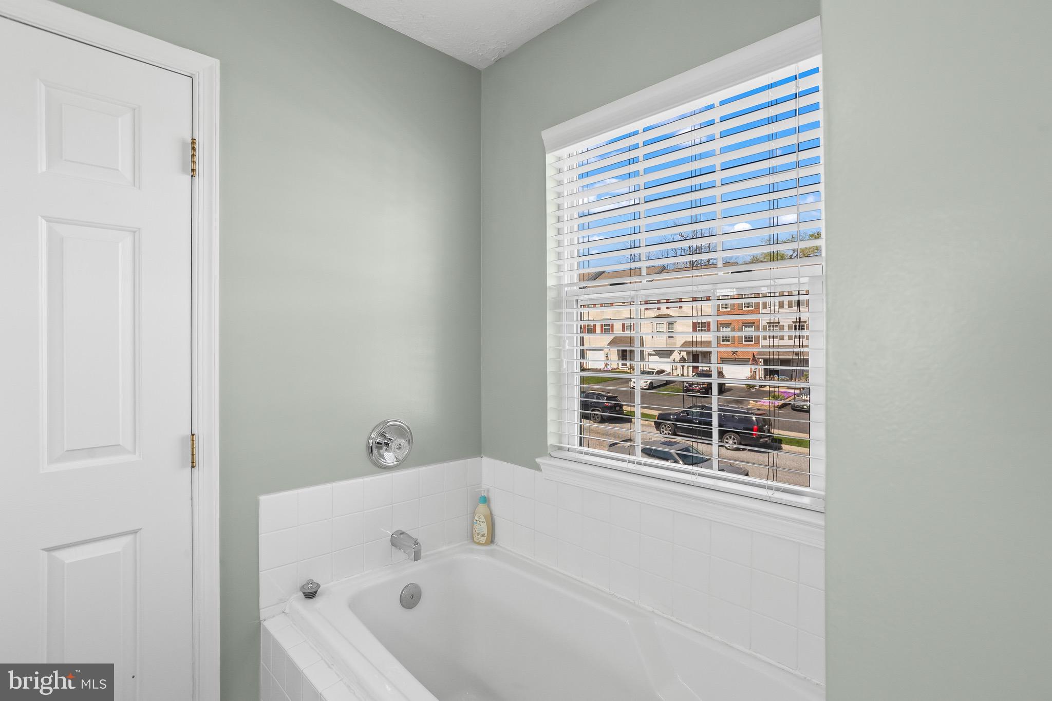 COUNTRY RIDGE - Residential