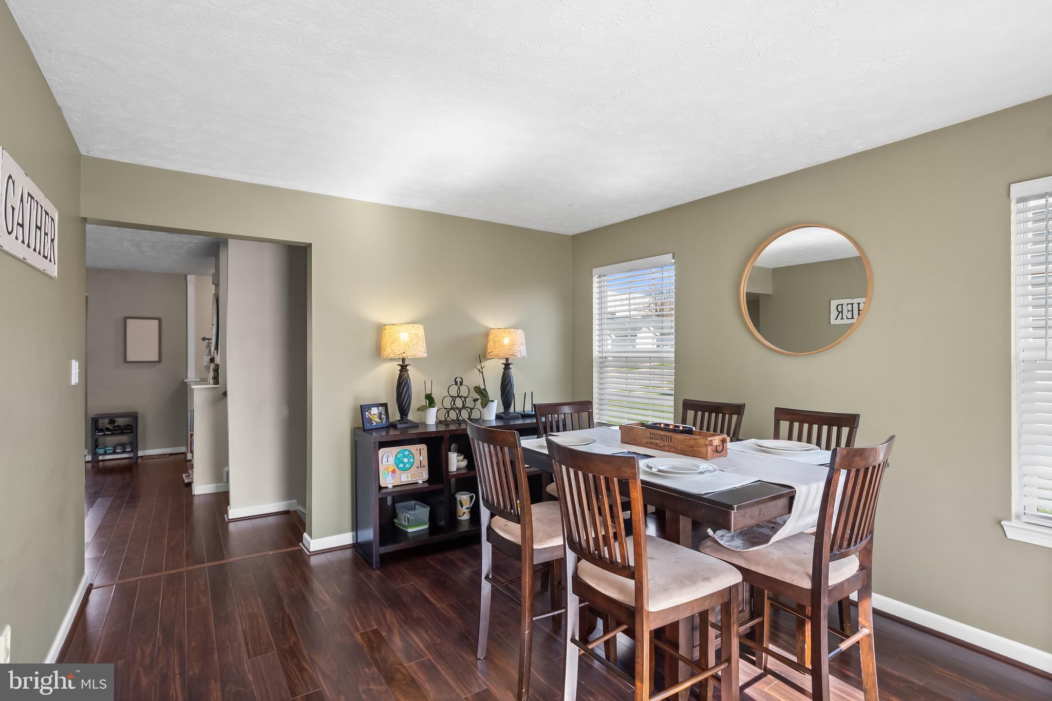 COUNTRY RIDGE - Residential