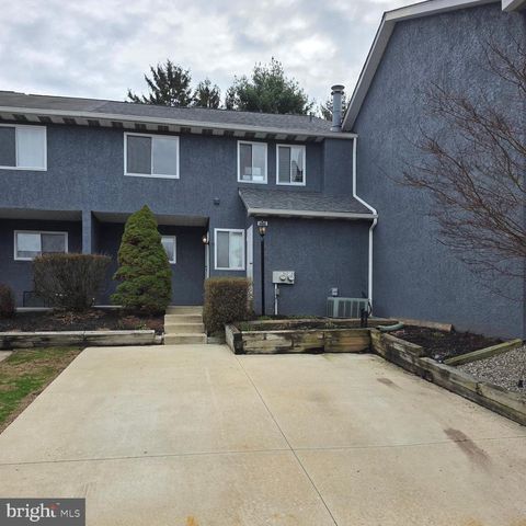 Photo of 133 Moyer Drive, DUBLIN, PA 18917 (MLS # PABU2115932)