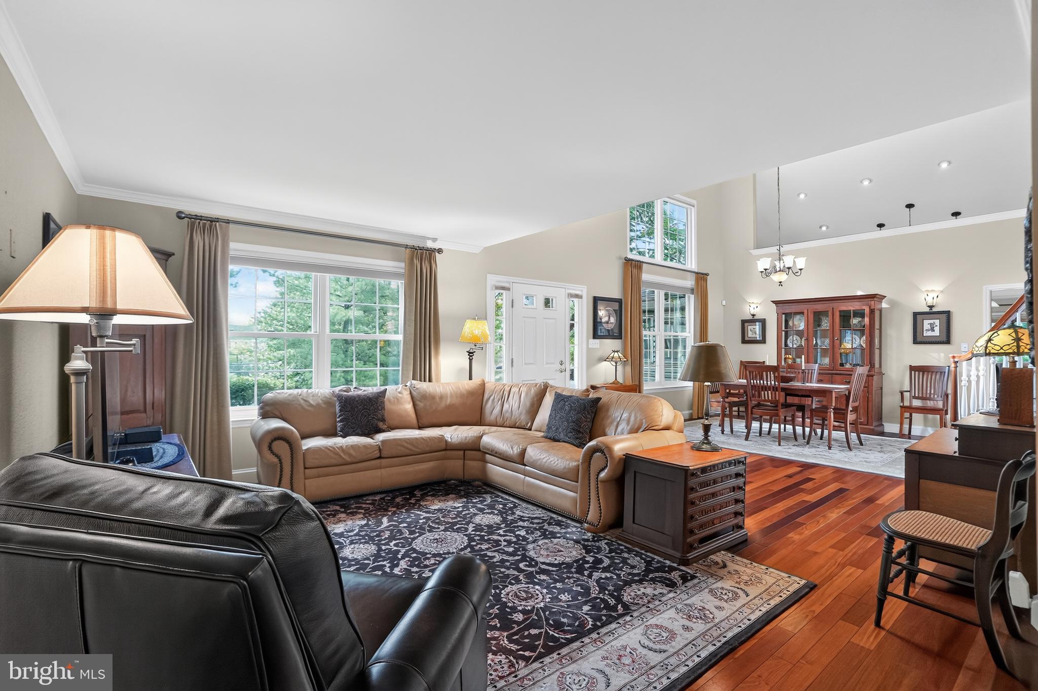 309 OAK HILL LANE
