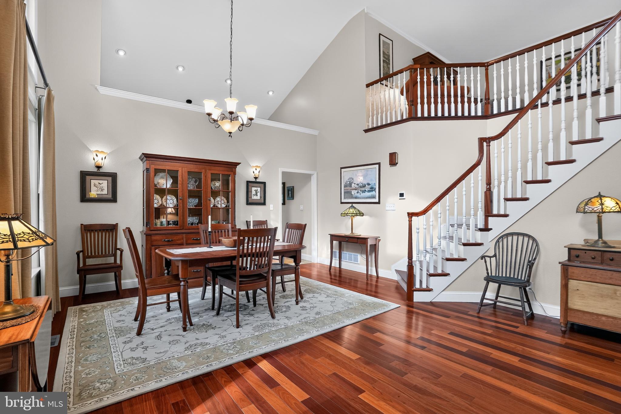 309 OAK HILL LANE