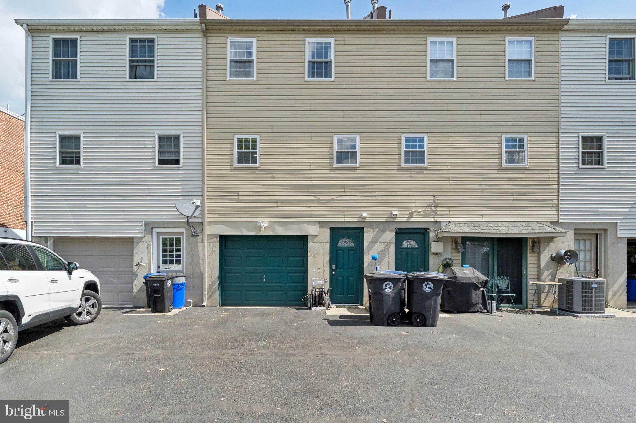 CONSHOHOCKEN - Residential