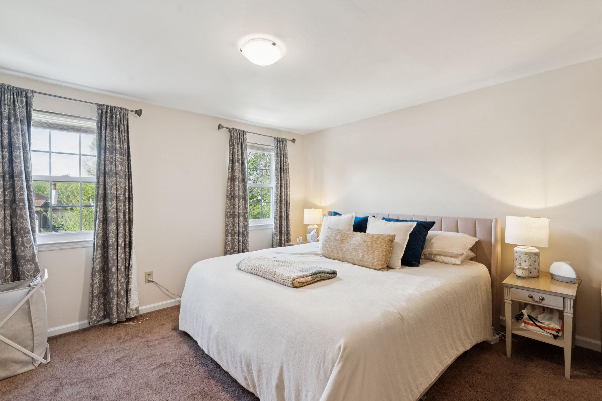 CONSHOHOCKEN - Residential