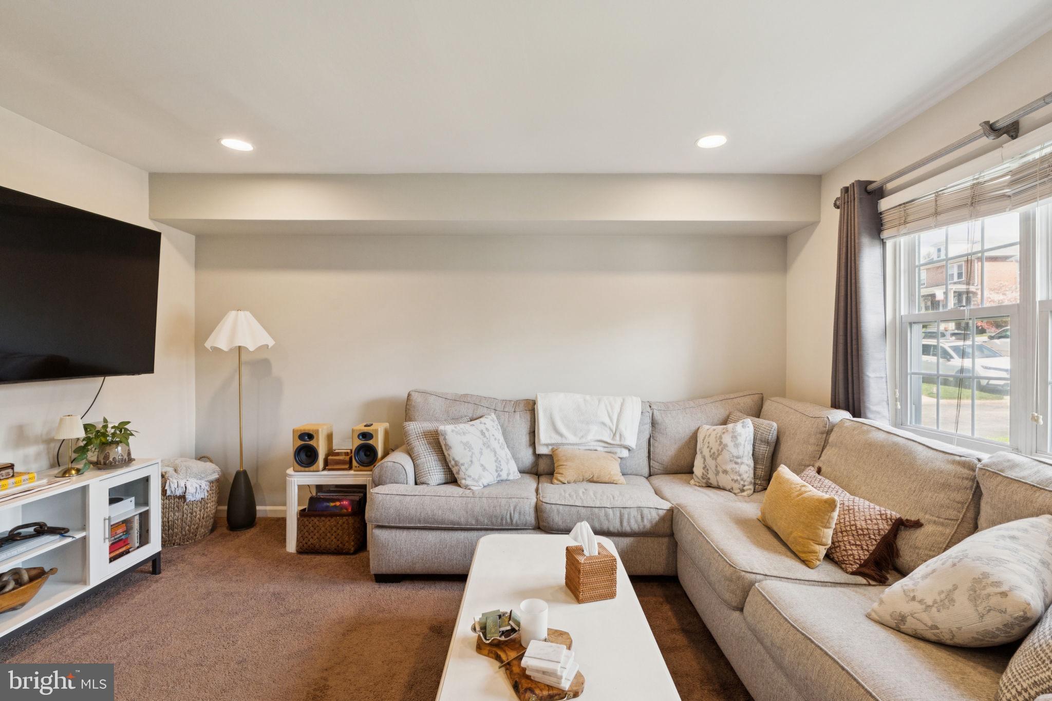 CONSHOHOCKEN - Residential