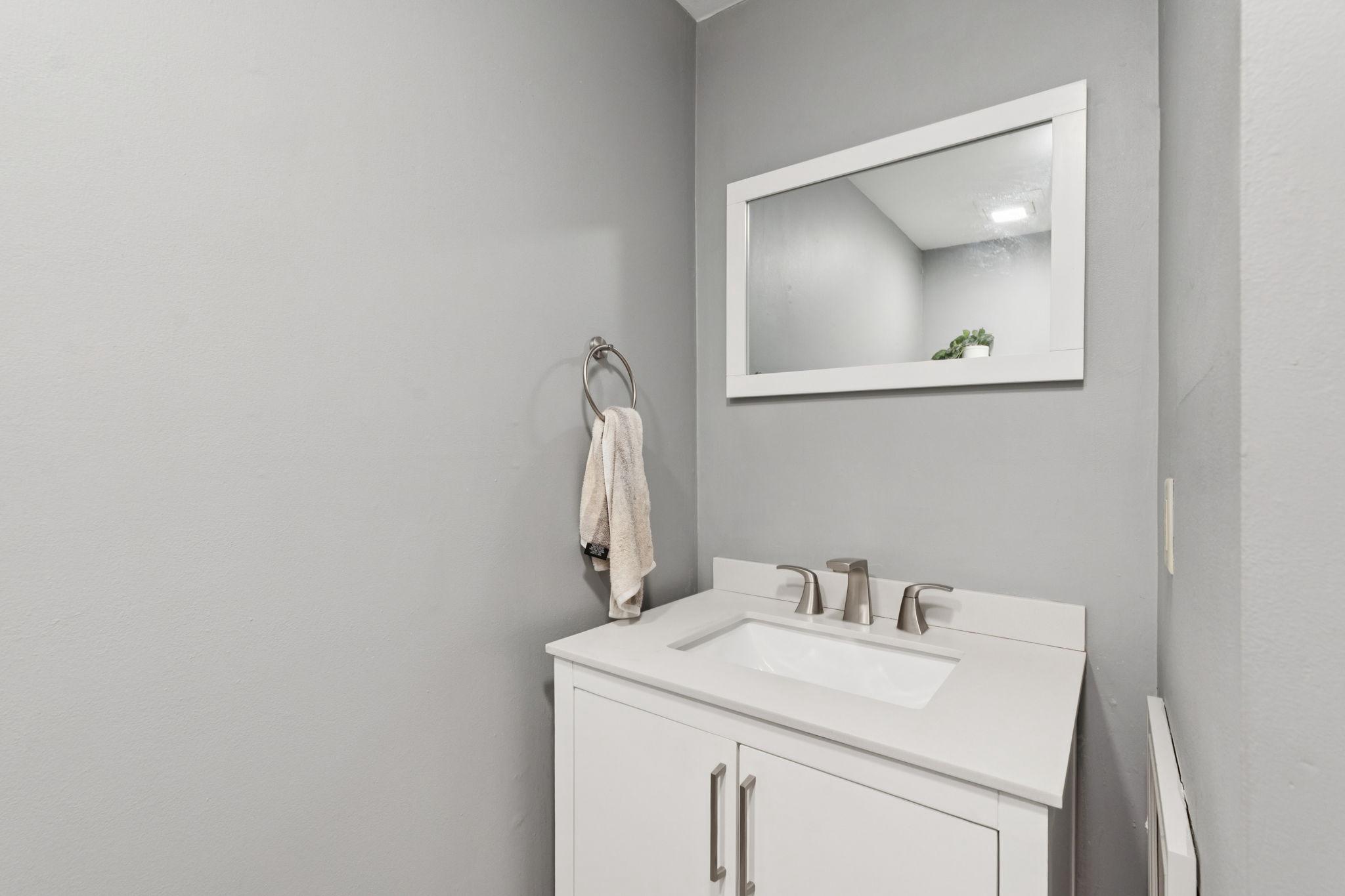 CONSHOHOCKEN - Residential