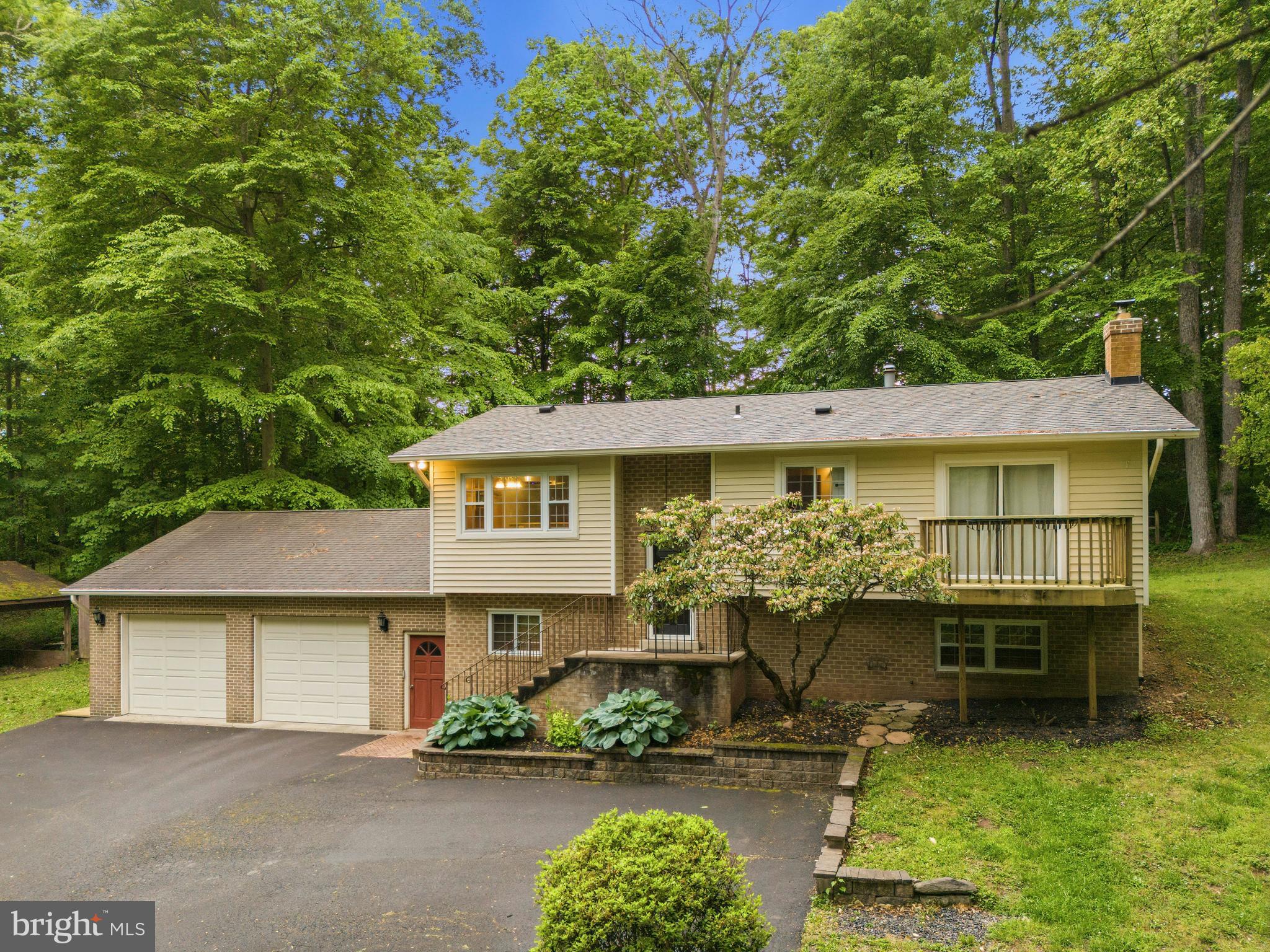 YORKSHIRE ACRES - Residential