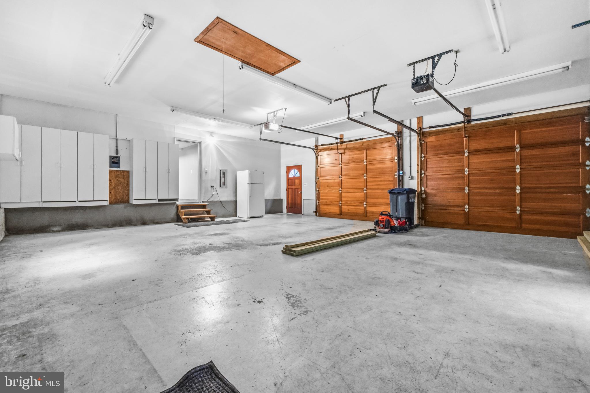 YORKSHIRE ACRES - Residential