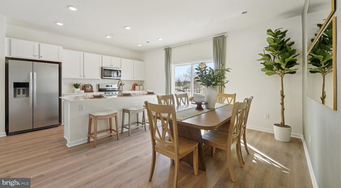 111 SPENSER WAY