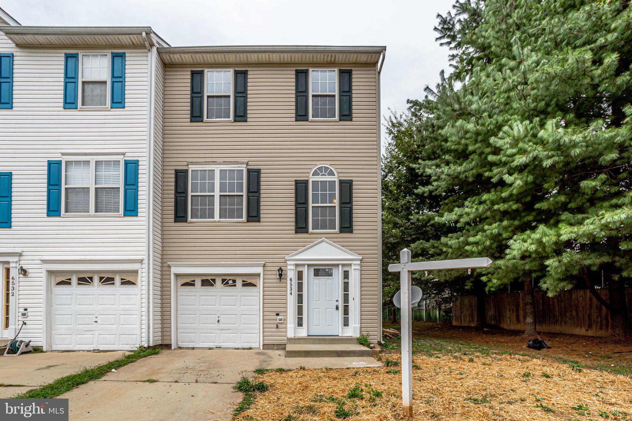 BRINKLEY TOWNS - Residential