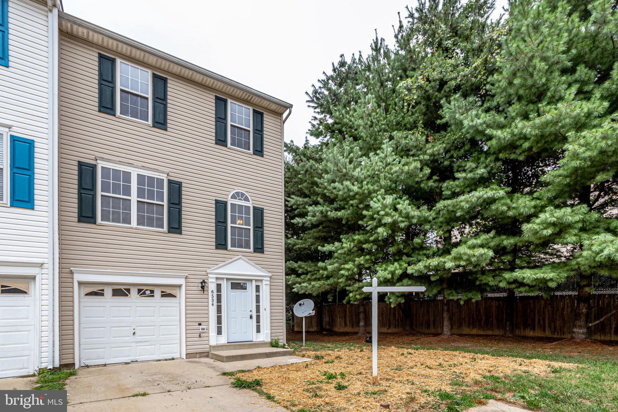 BRINKLEY TOWNS - Residential