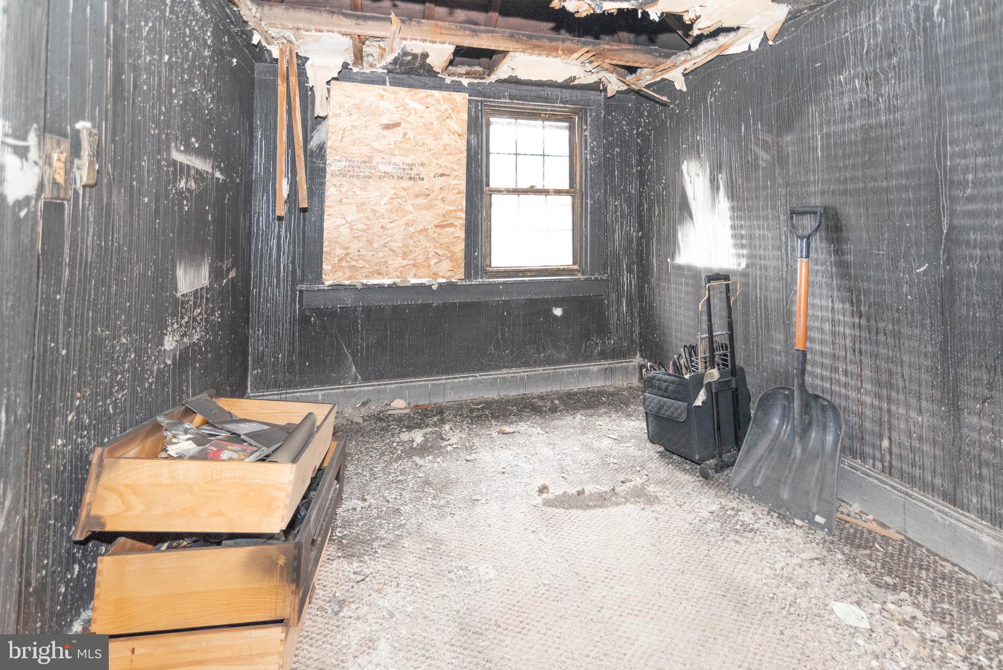 MOUNT WASHINGTON - Residential