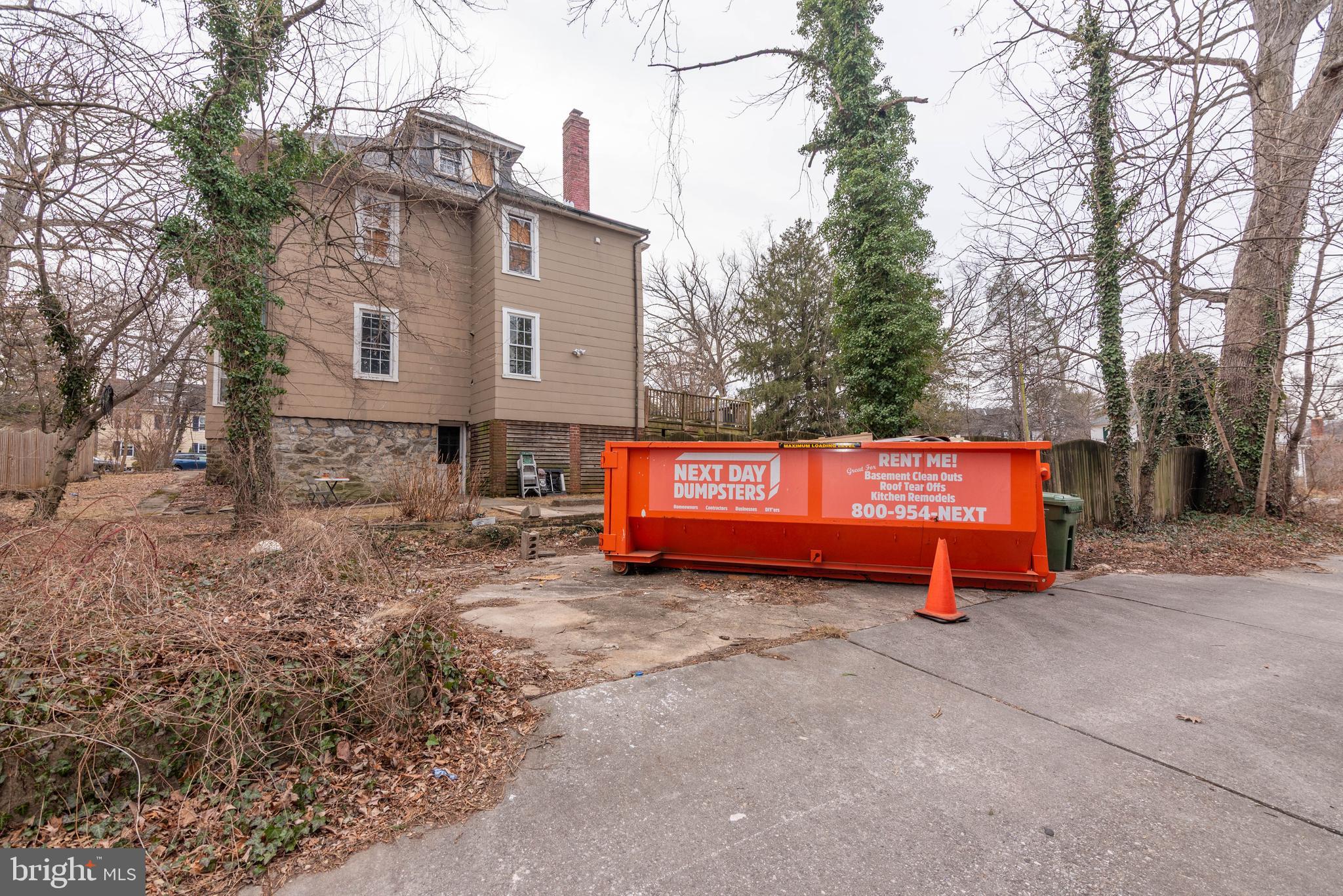 MOUNT WASHINGTON - Residential