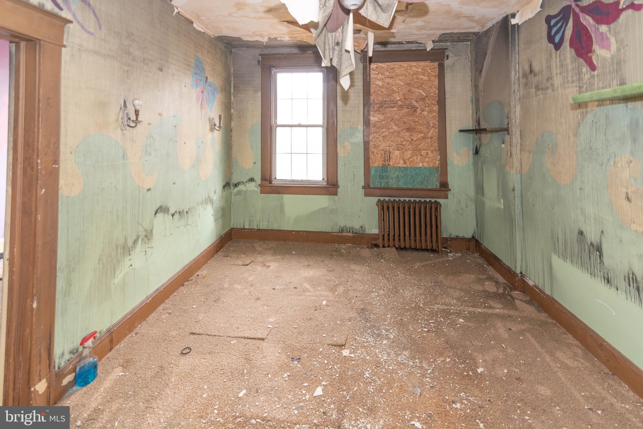 MOUNT WASHINGTON - Residential