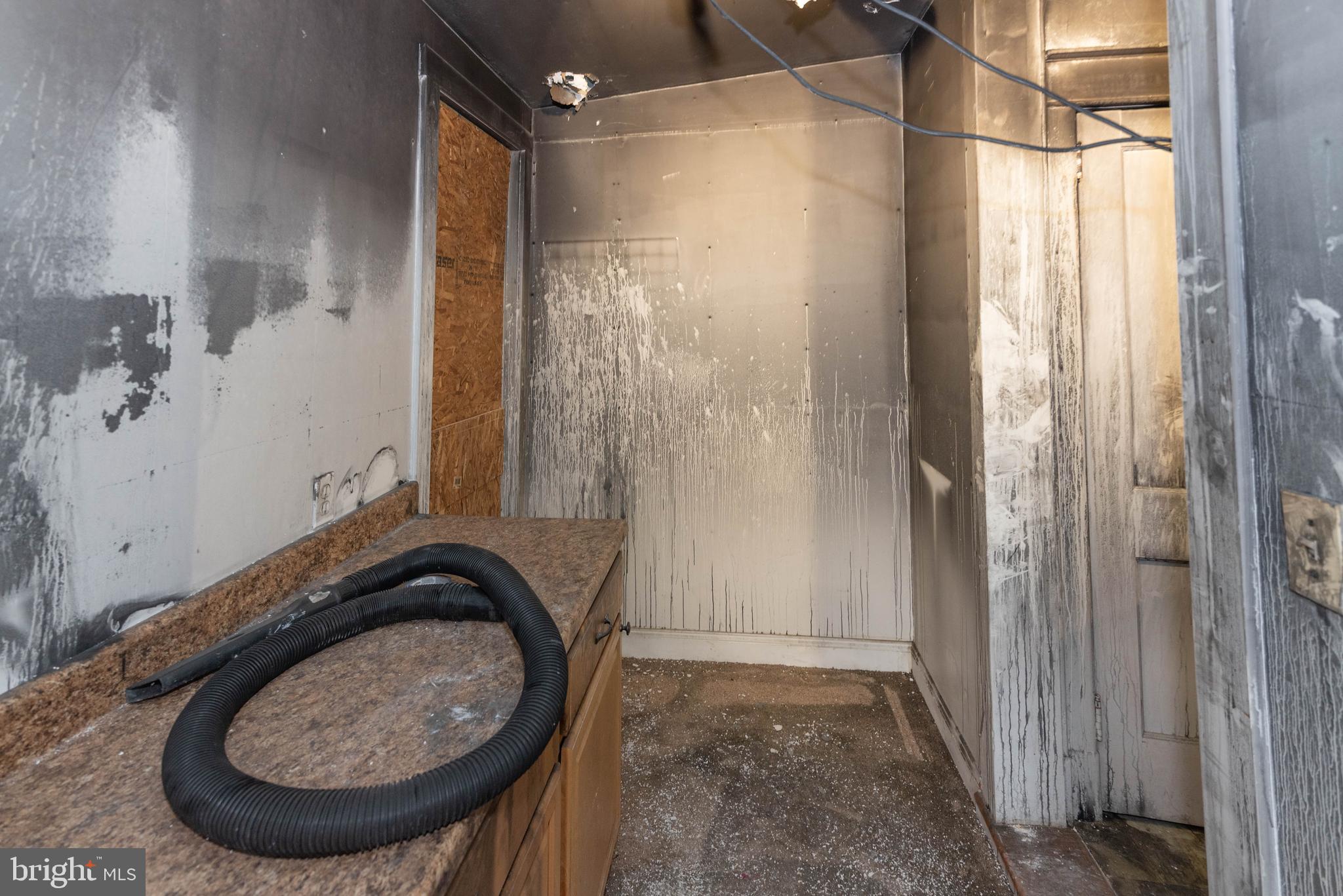 MOUNT WASHINGTON - Residential