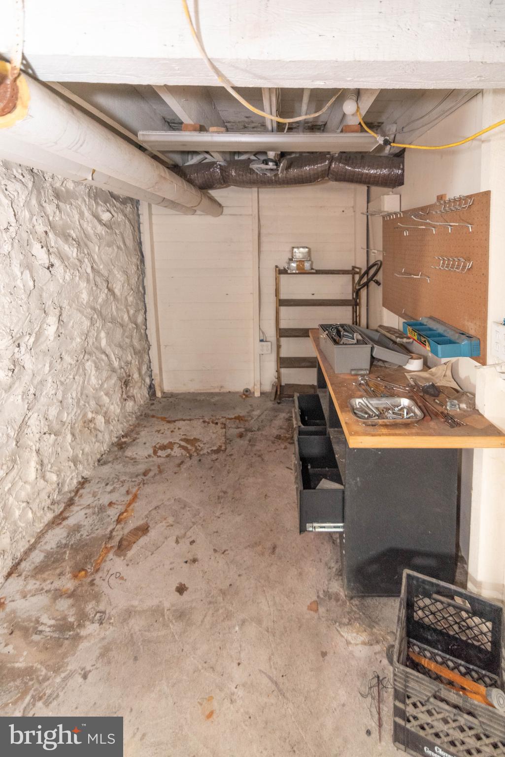 MOUNT WASHINGTON - Residential