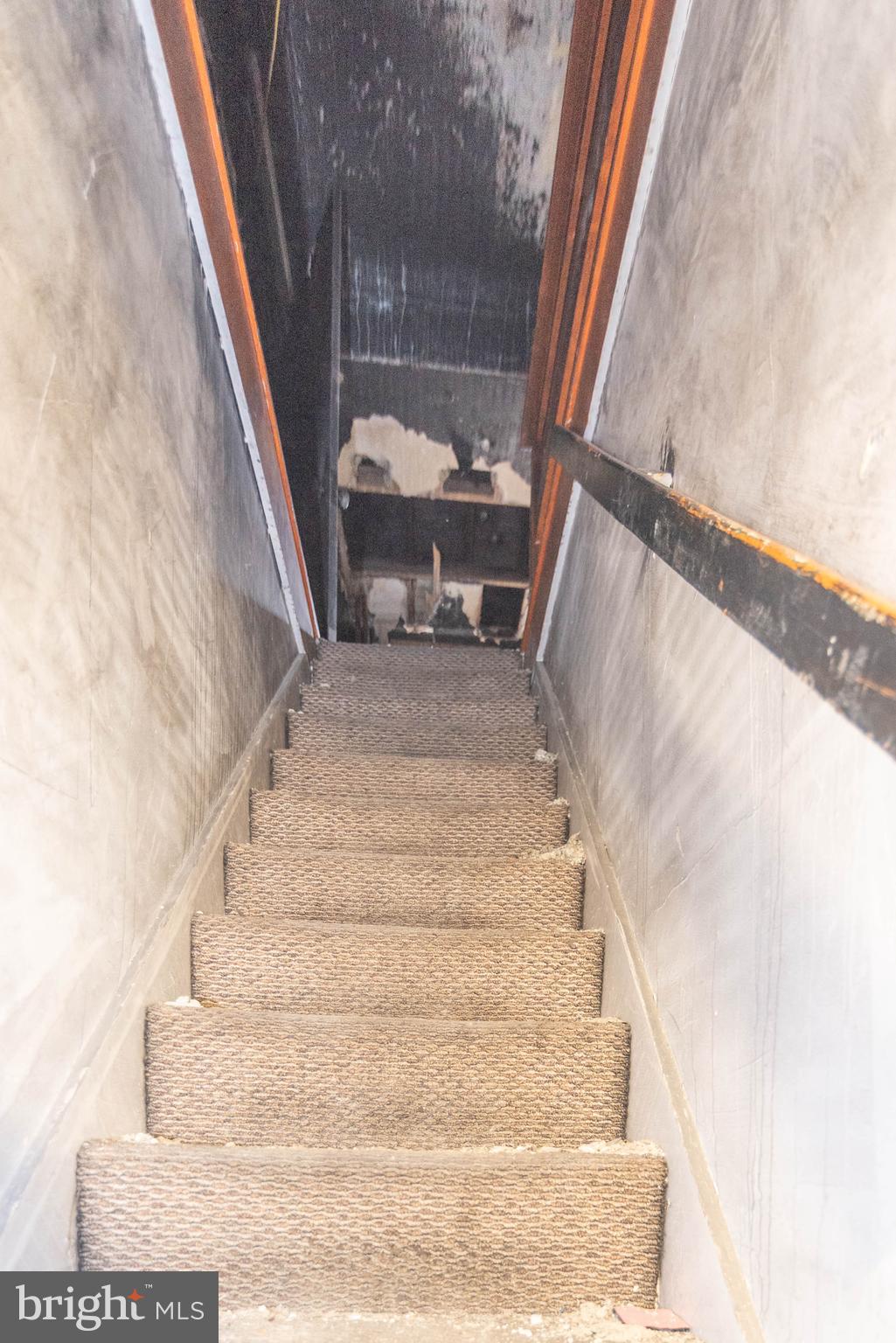 MOUNT WASHINGTON - Residential