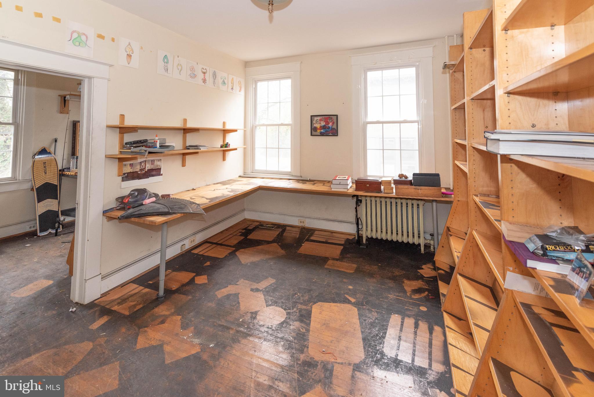 MOUNT WASHINGTON - Residential