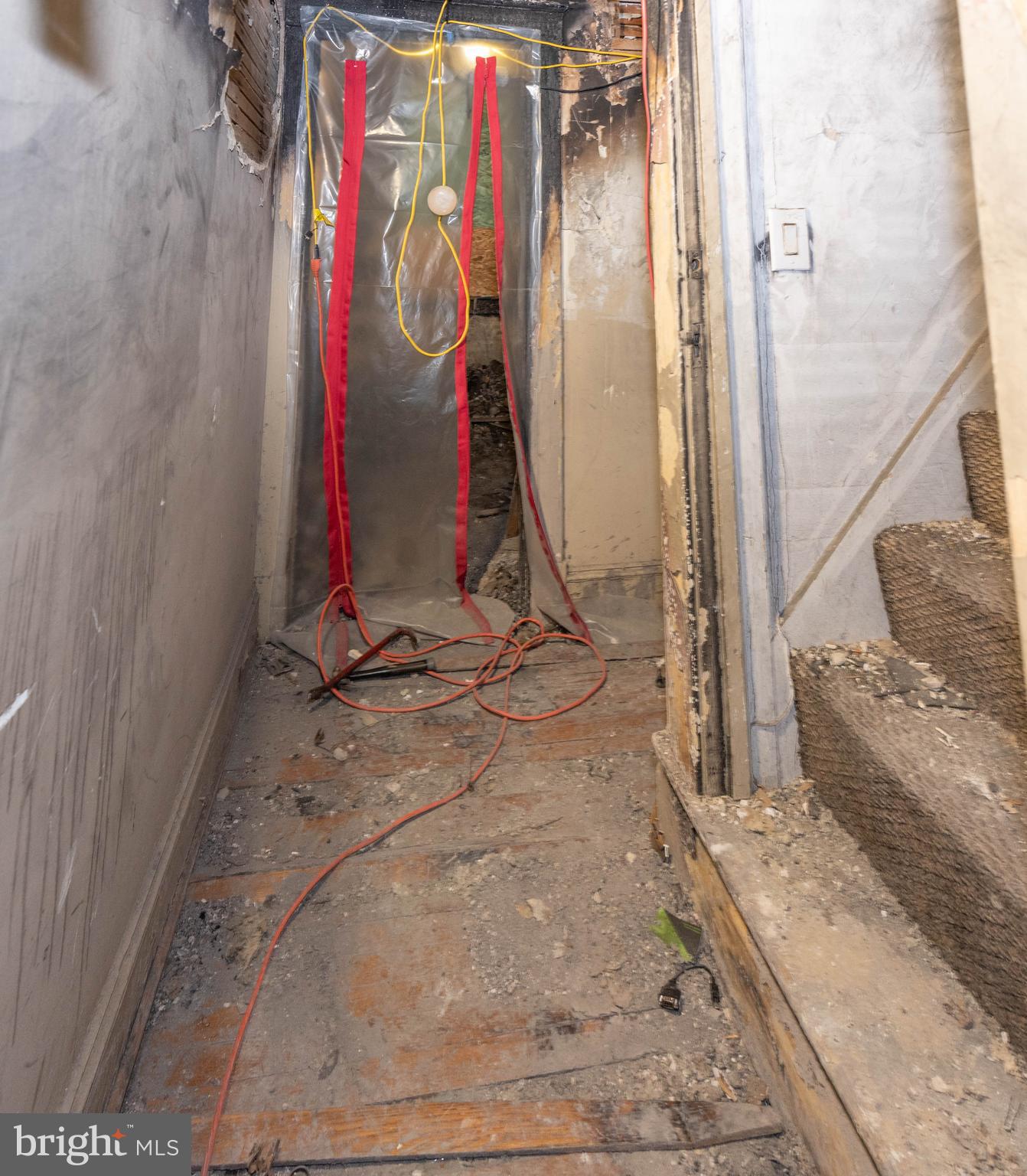 MOUNT WASHINGTON - Residential