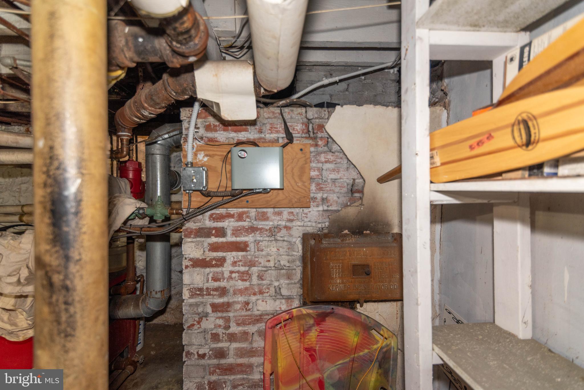 MOUNT WASHINGTON - Residential