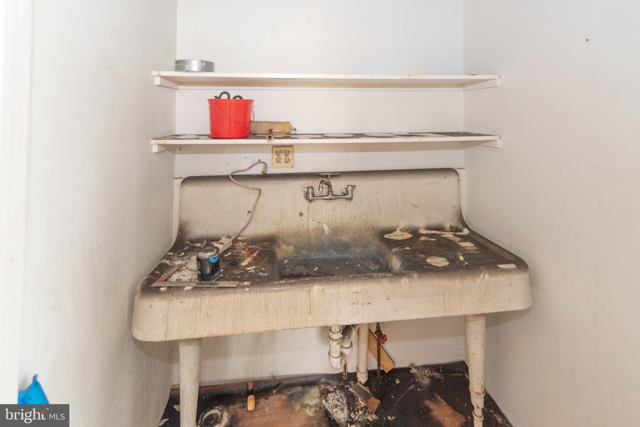 MOUNT WASHINGTON - Residential