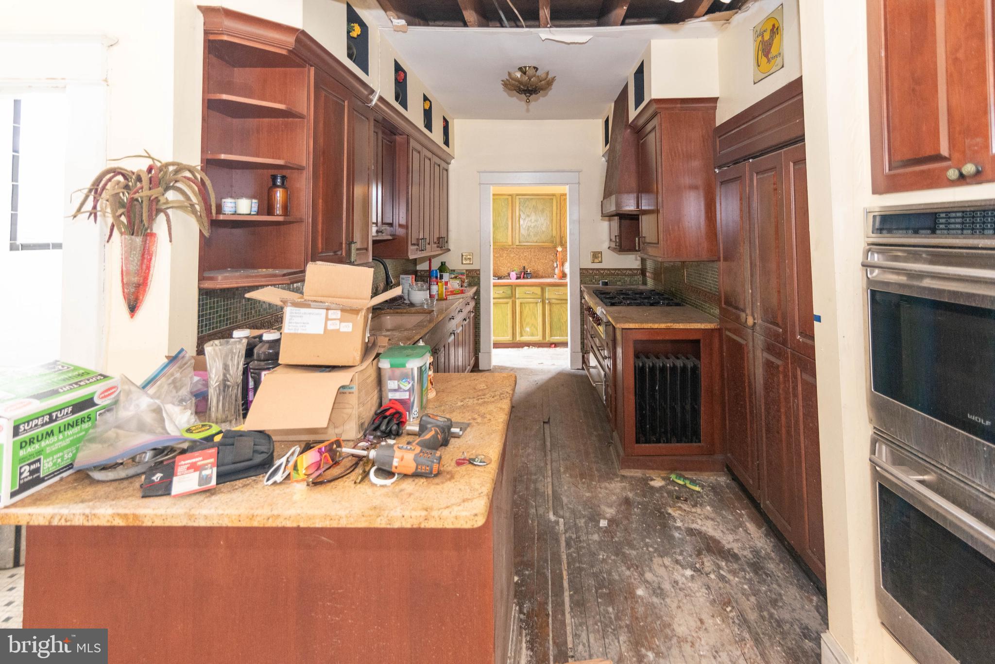 MOUNT WASHINGTON - Residential