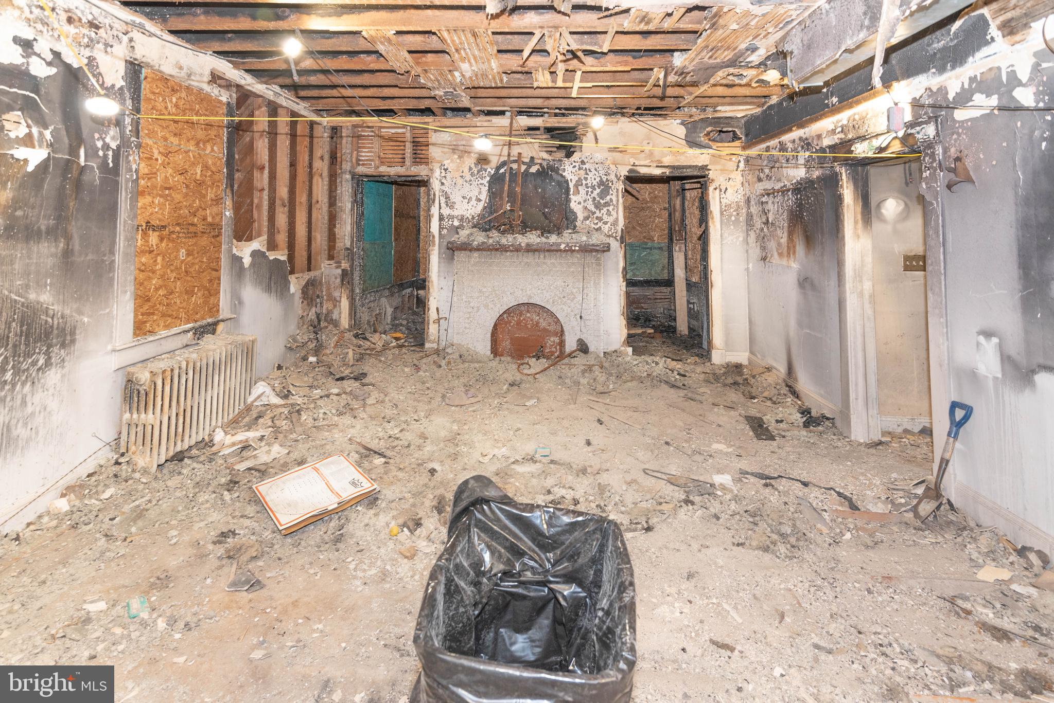 MOUNT WASHINGTON - Residential